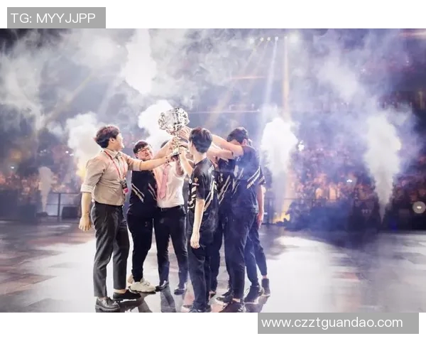 电竞新闻聚焦RNG战队近期状态分析与表现评估探讨